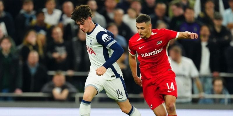 Kết quả AZ Alkmaar đội bóng ngựa ô tạo bất ngờ